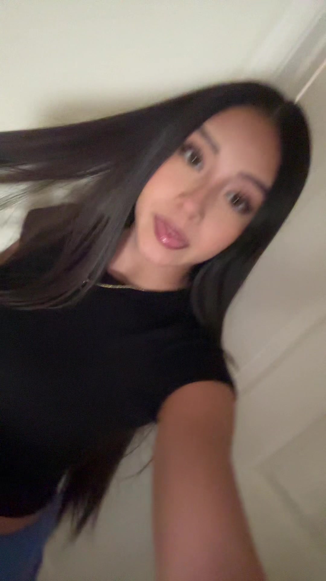 @ꨄ