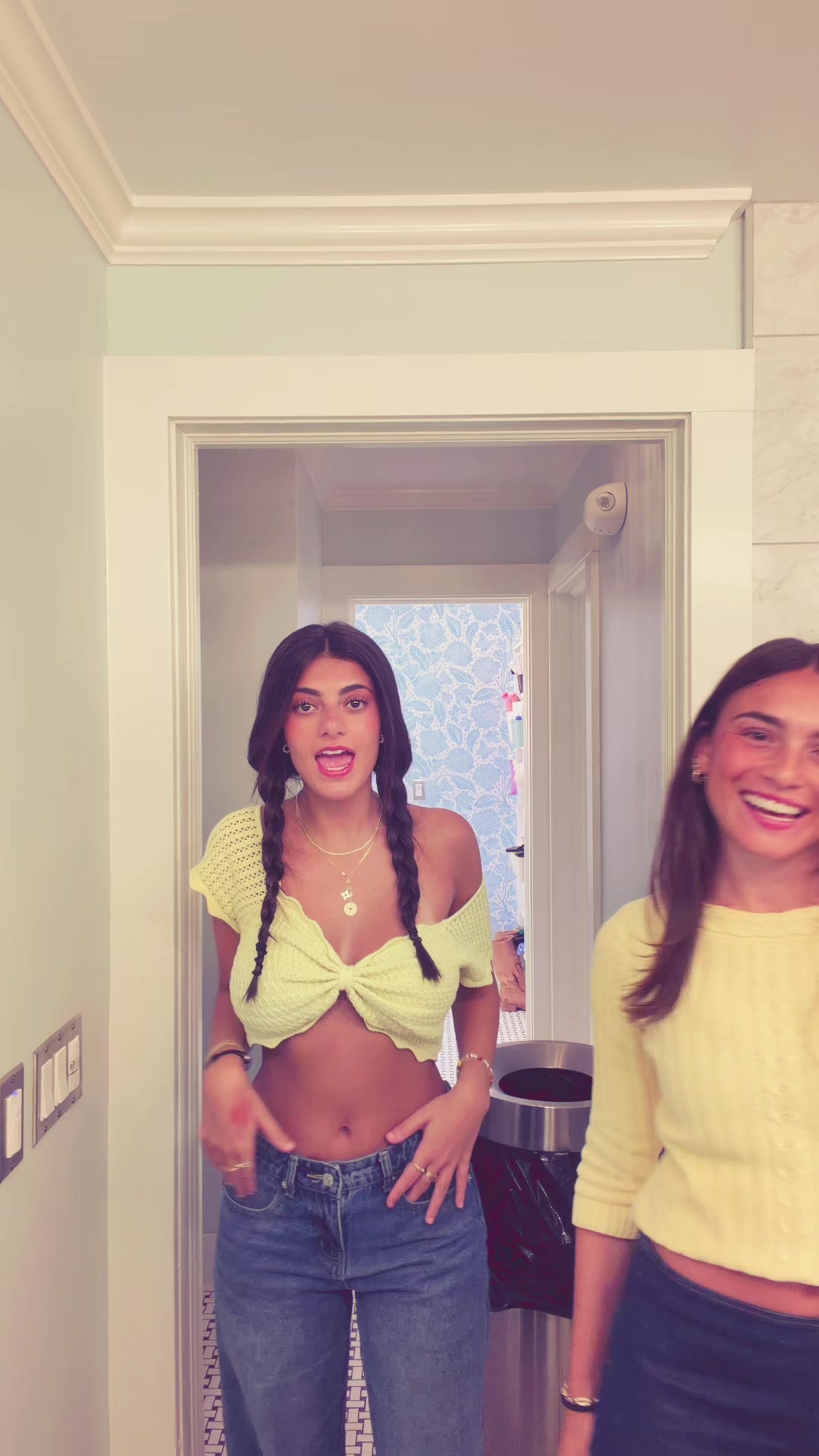 @Sari Cohen