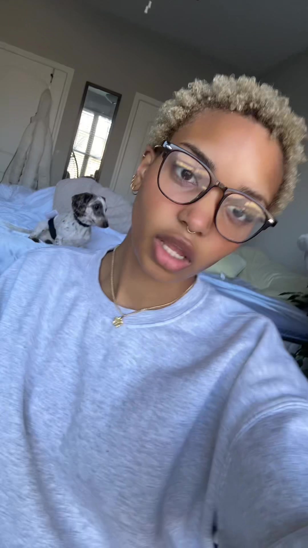 @hazeldovee