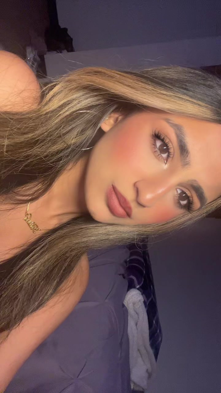 @k ⋆˙⟡