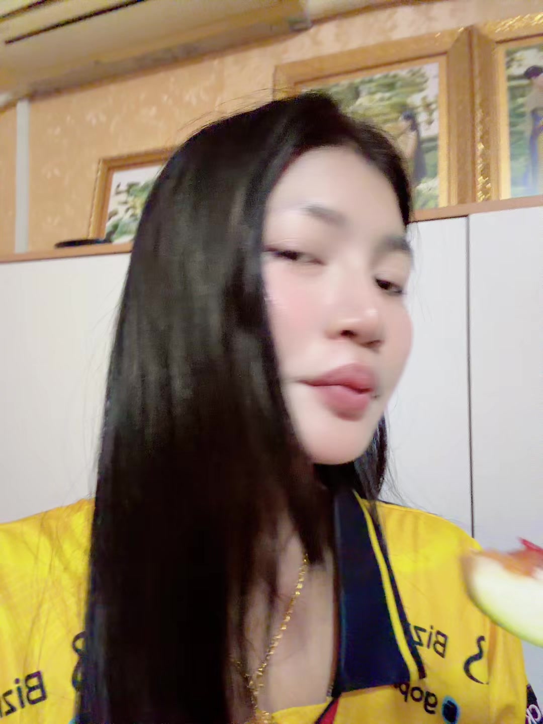 @Na Ry๐ฐ๐ญ