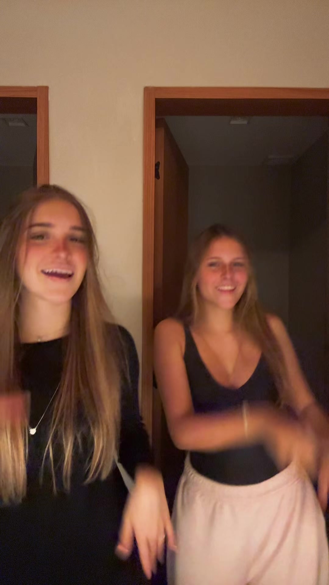 @bebettinics