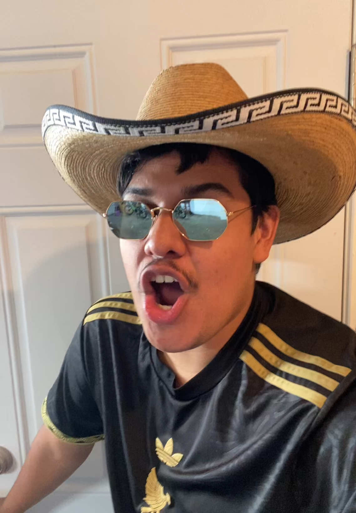 @Alex Delgado