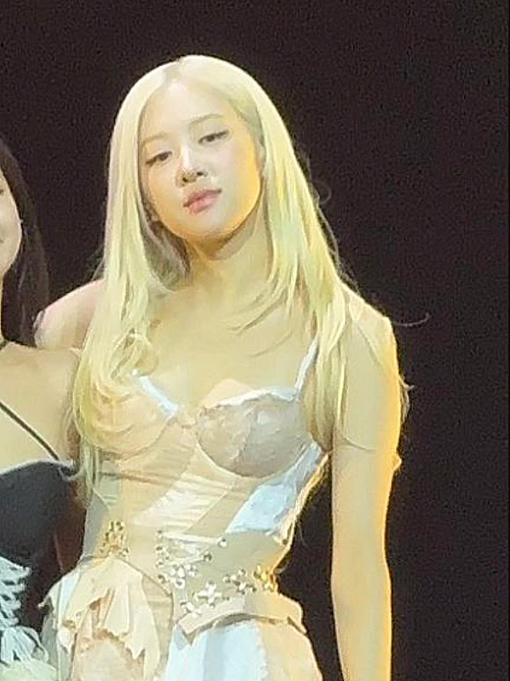 @rosschae_🥀
