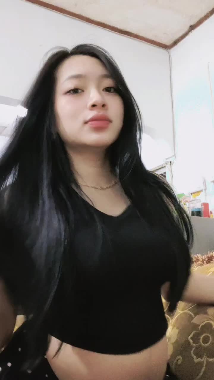 @MonikaOctaviani🪭