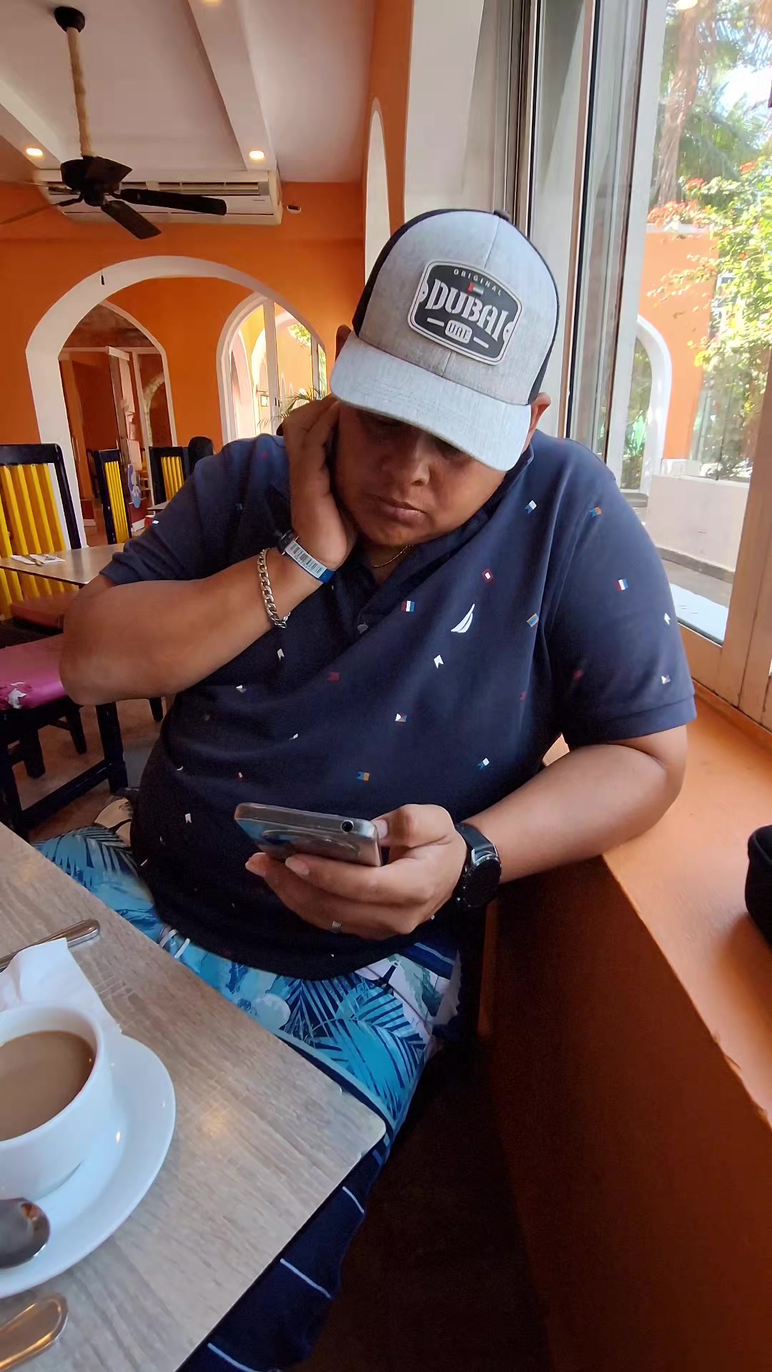 @Oris Paredes