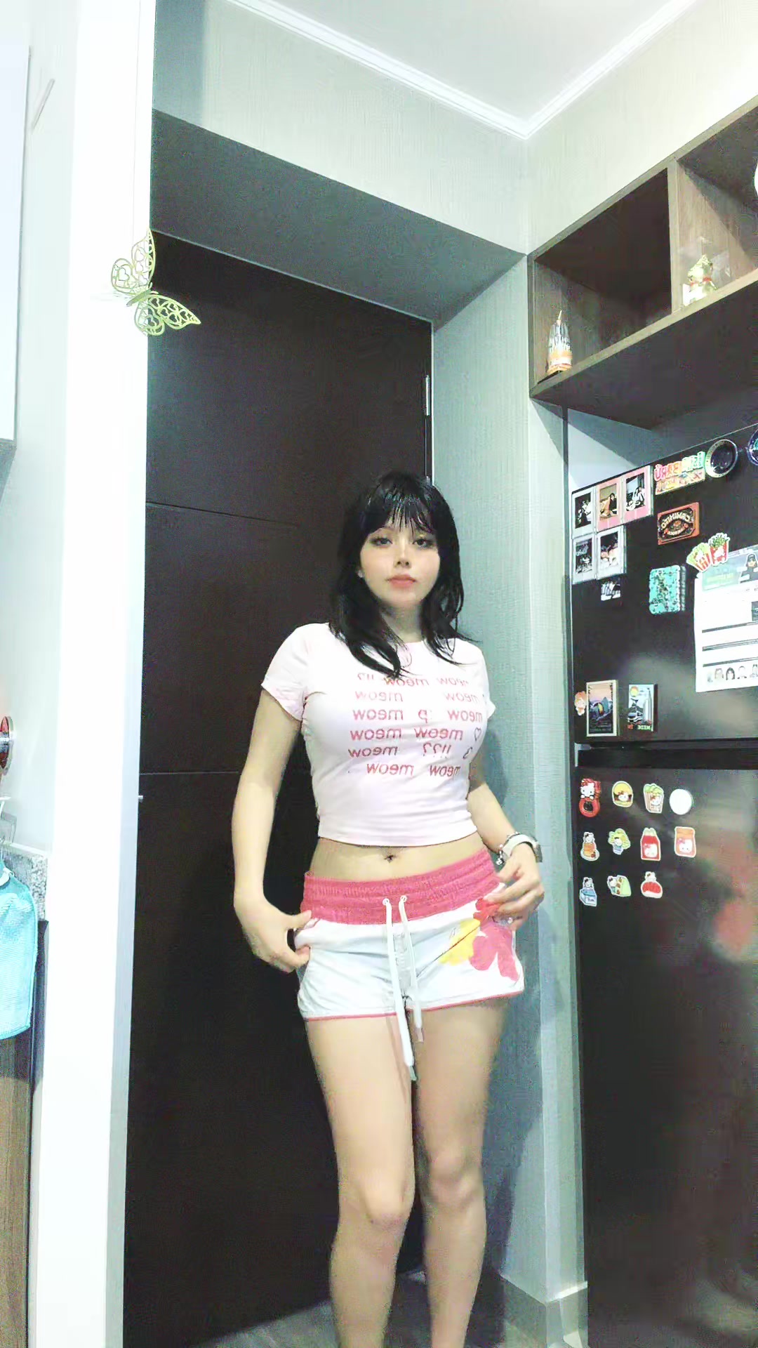 @RoxiCat7w7
