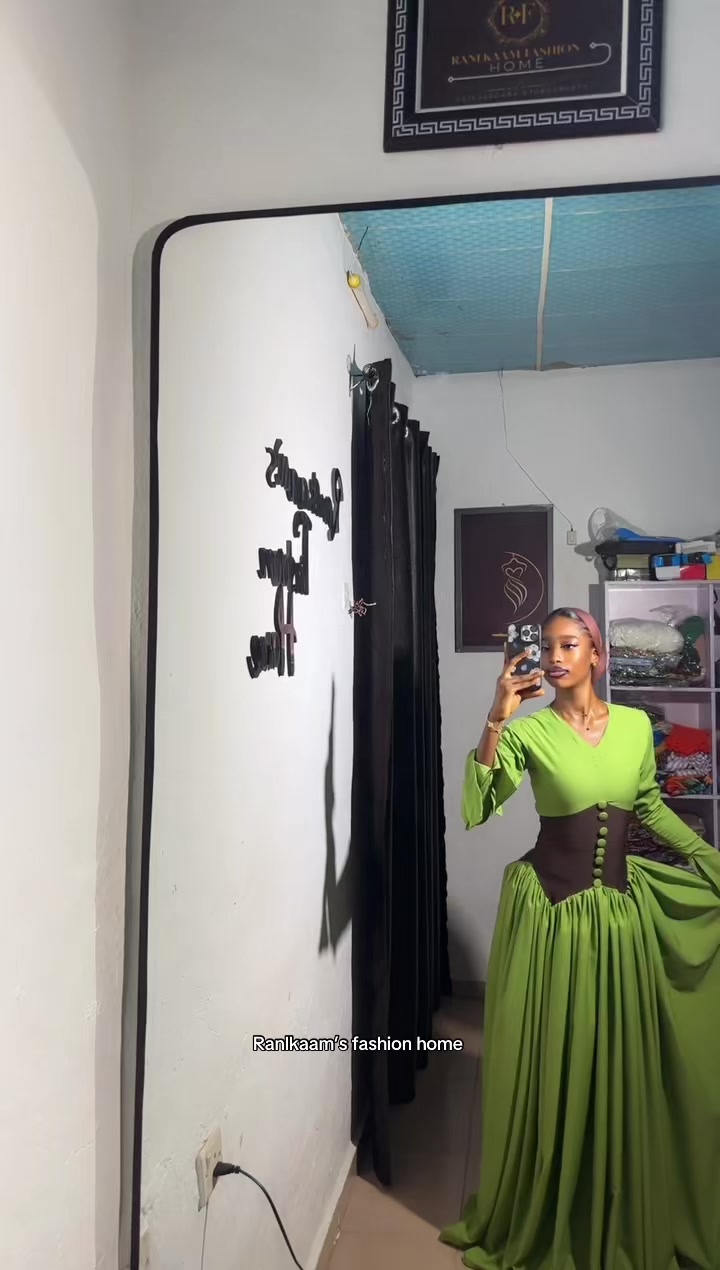 @Ranlkaam's fashion home ✂️🛍️