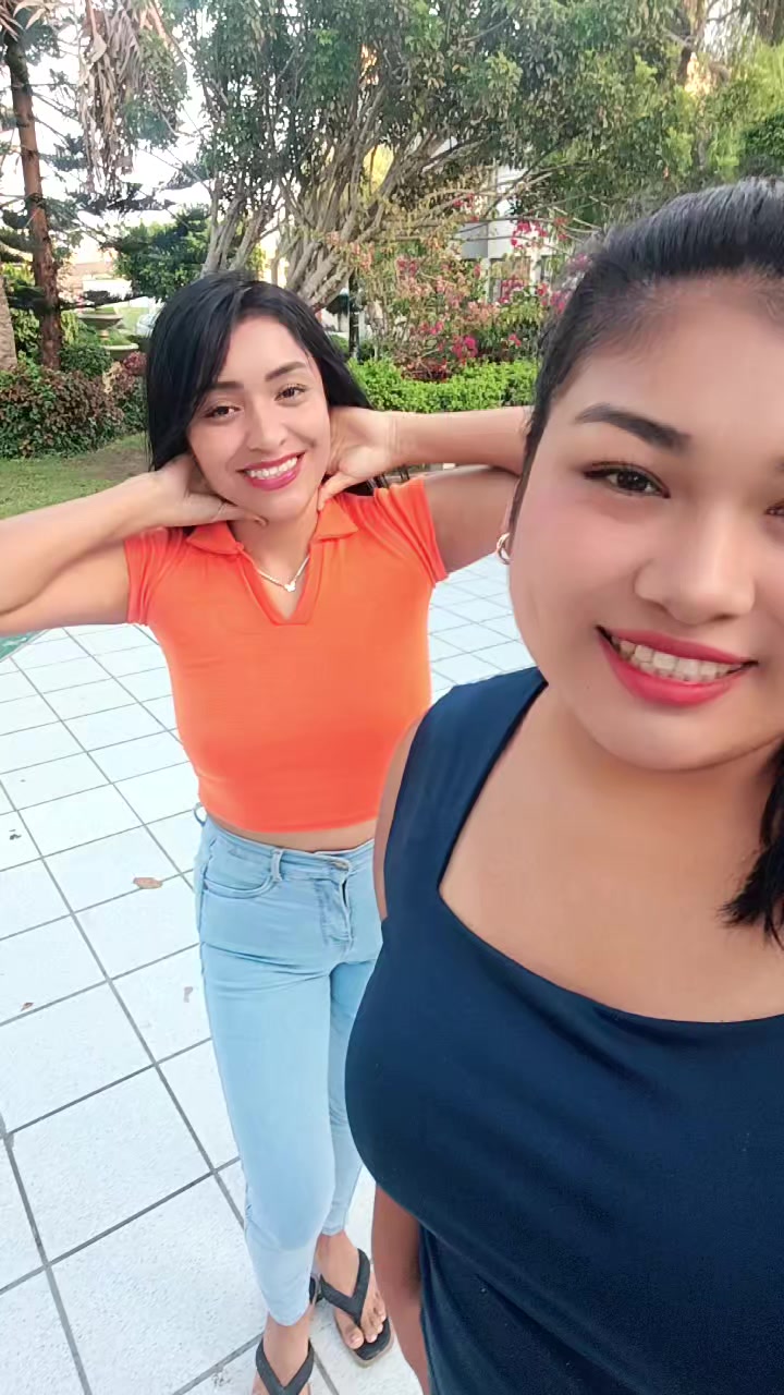 @Merly Paola RV ✨