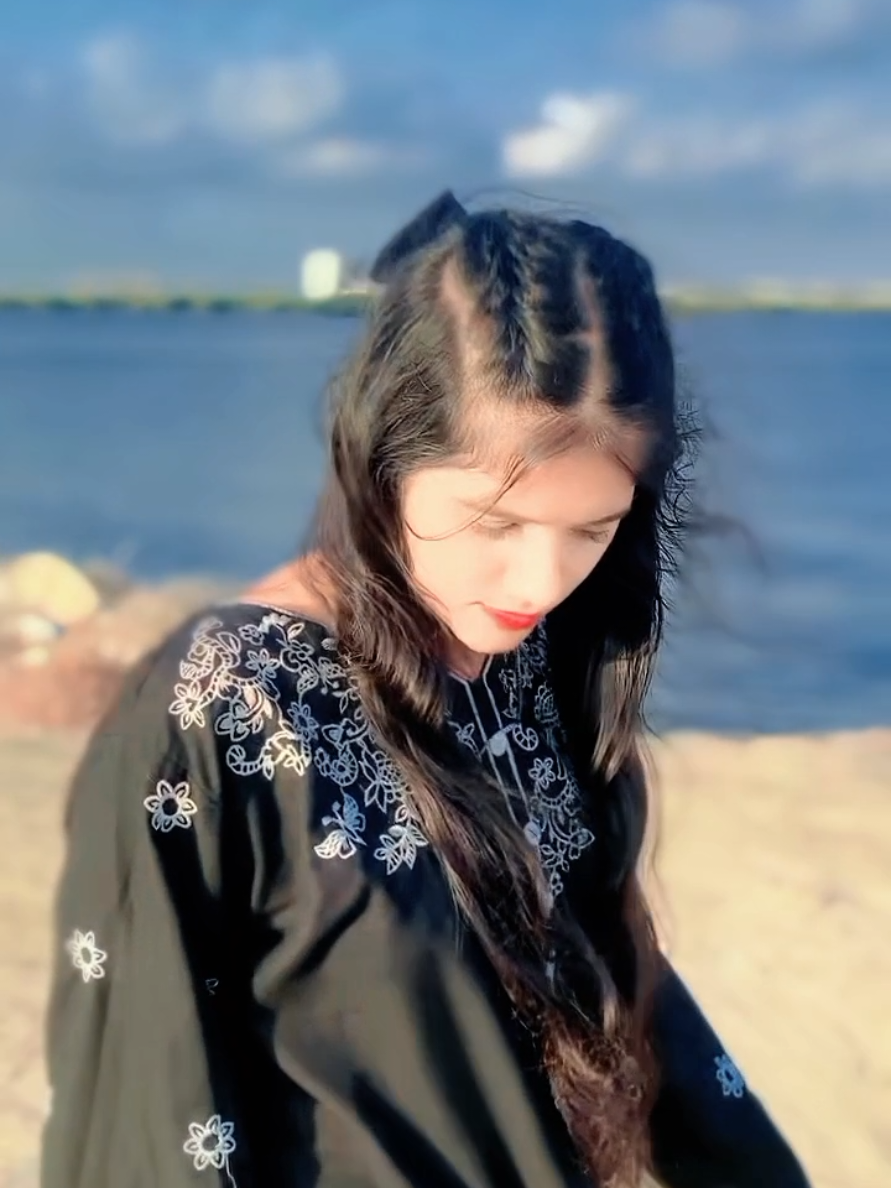 @Abbasi_girl302