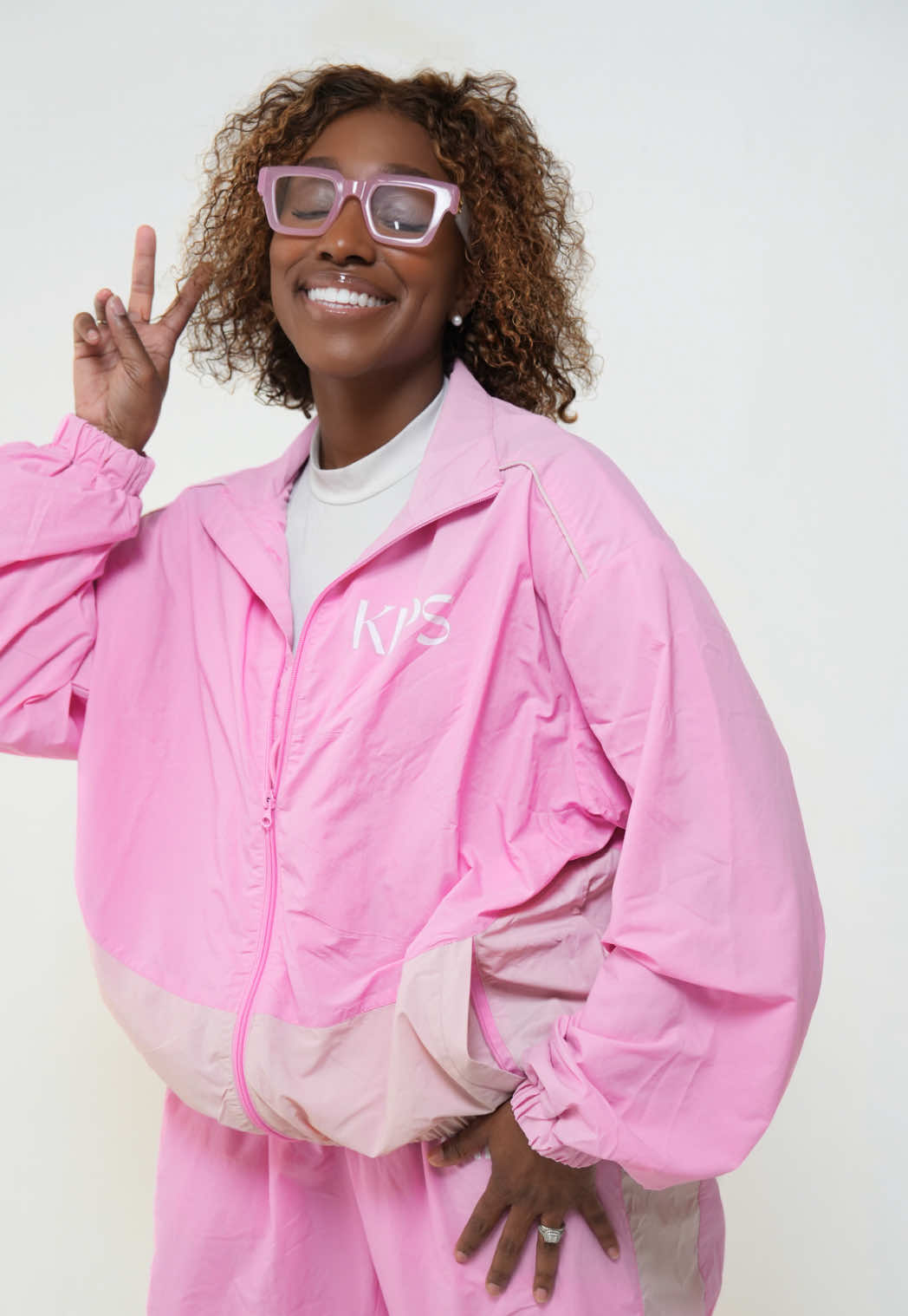 @teleseemonae