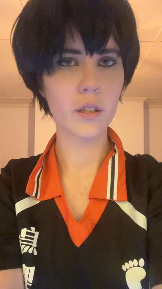 @🐊 AnxiousAcosplay🦈