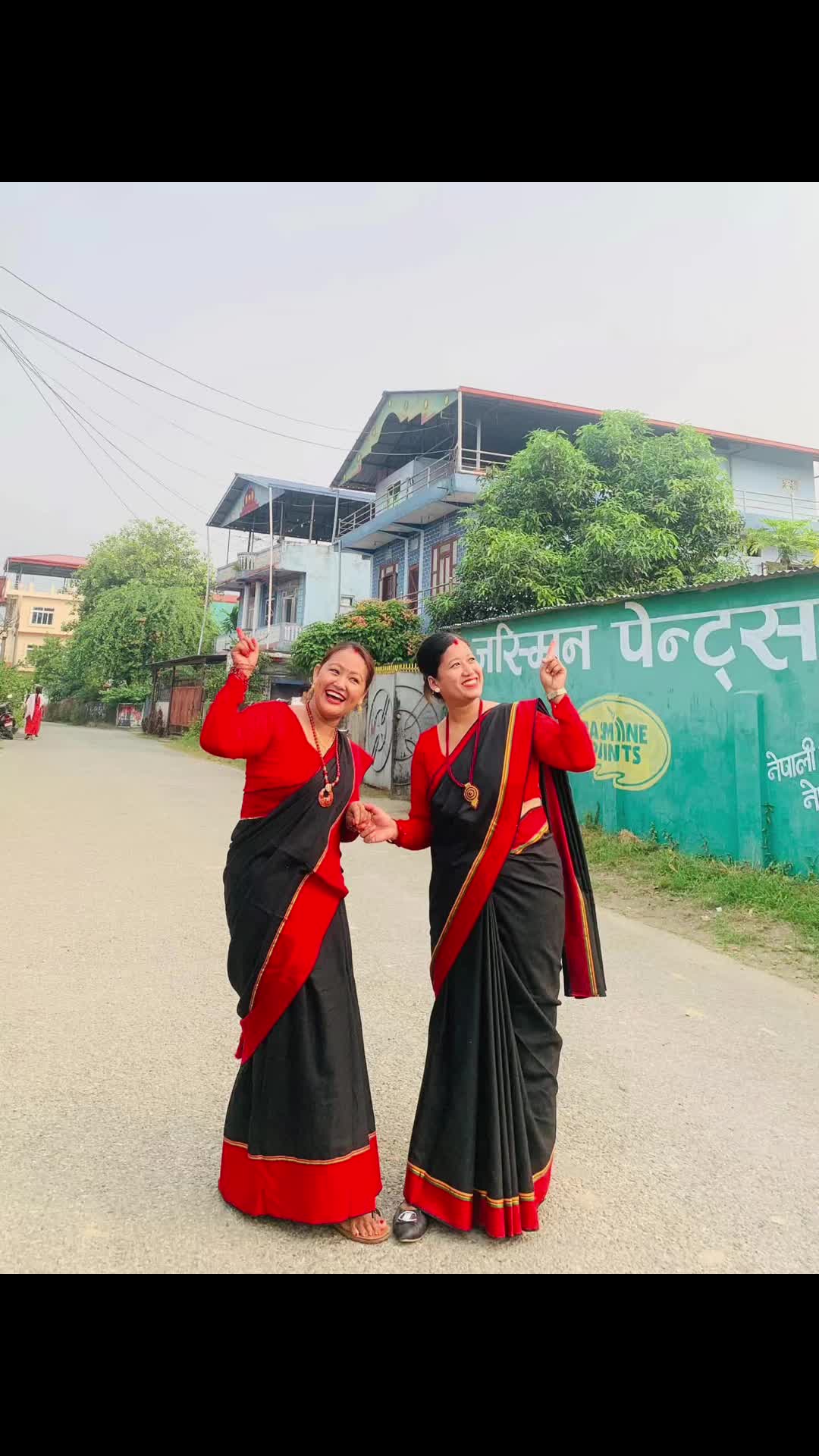 @muna shrestha