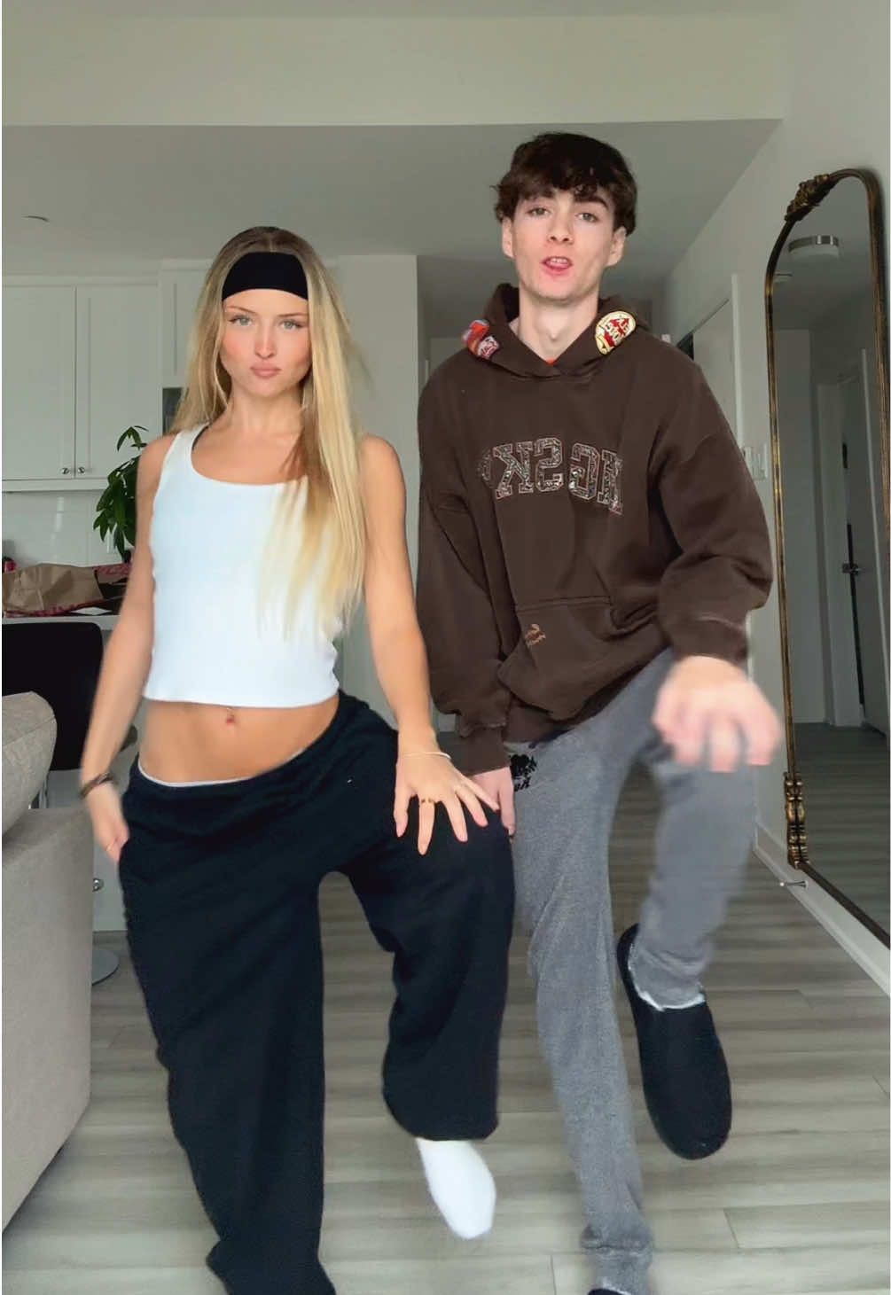 @niki