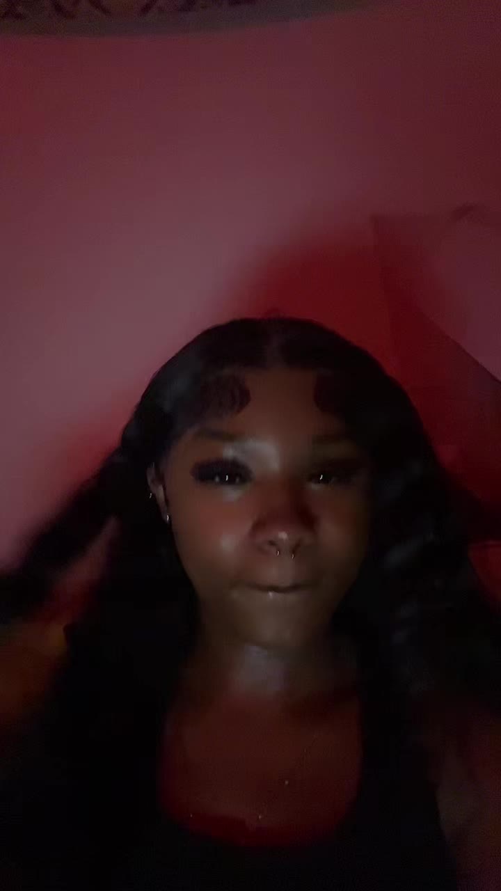@ariisluggaa👩🏾❤️💋👩🏾🫦