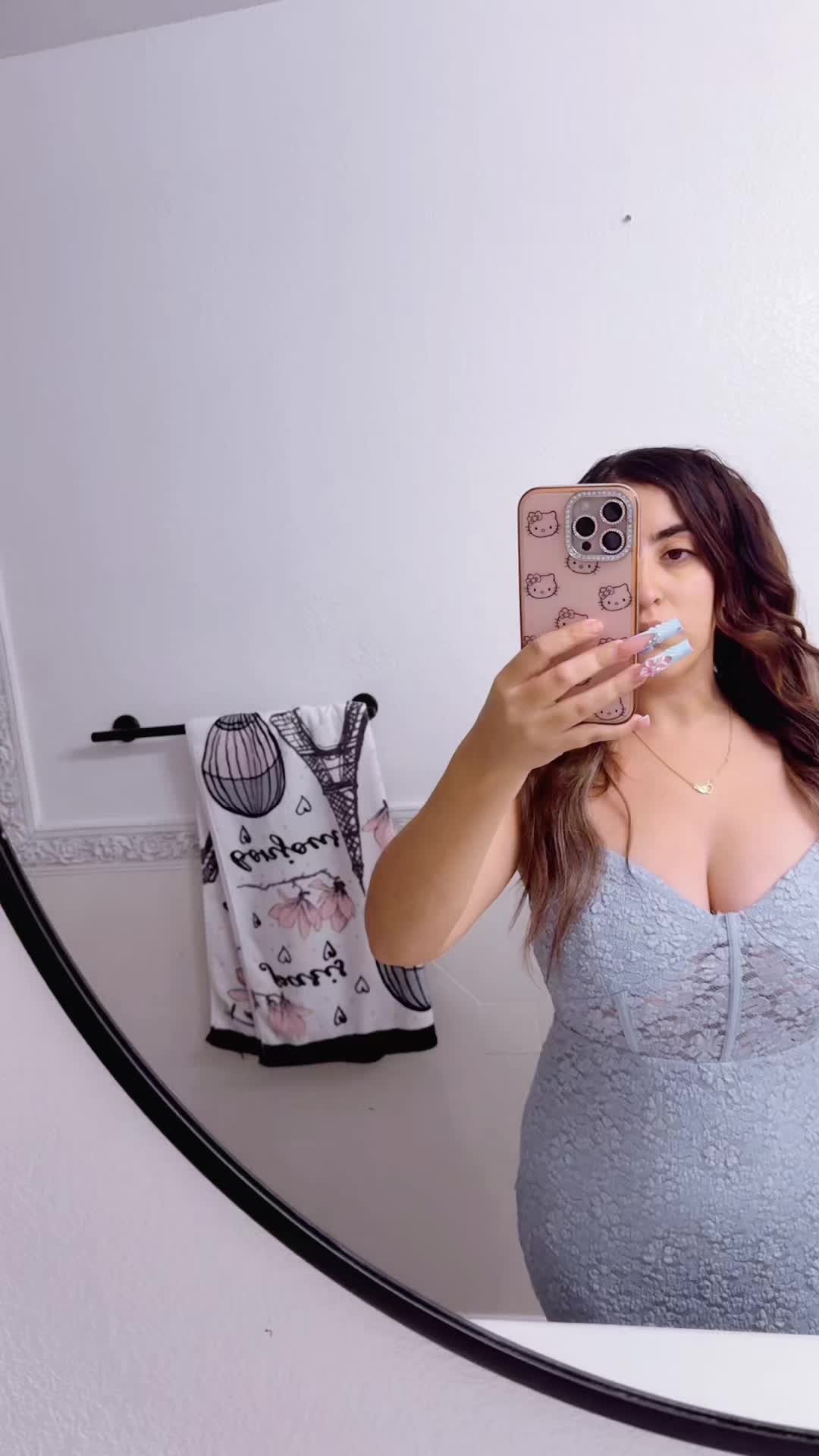 @_bbyviviann_
