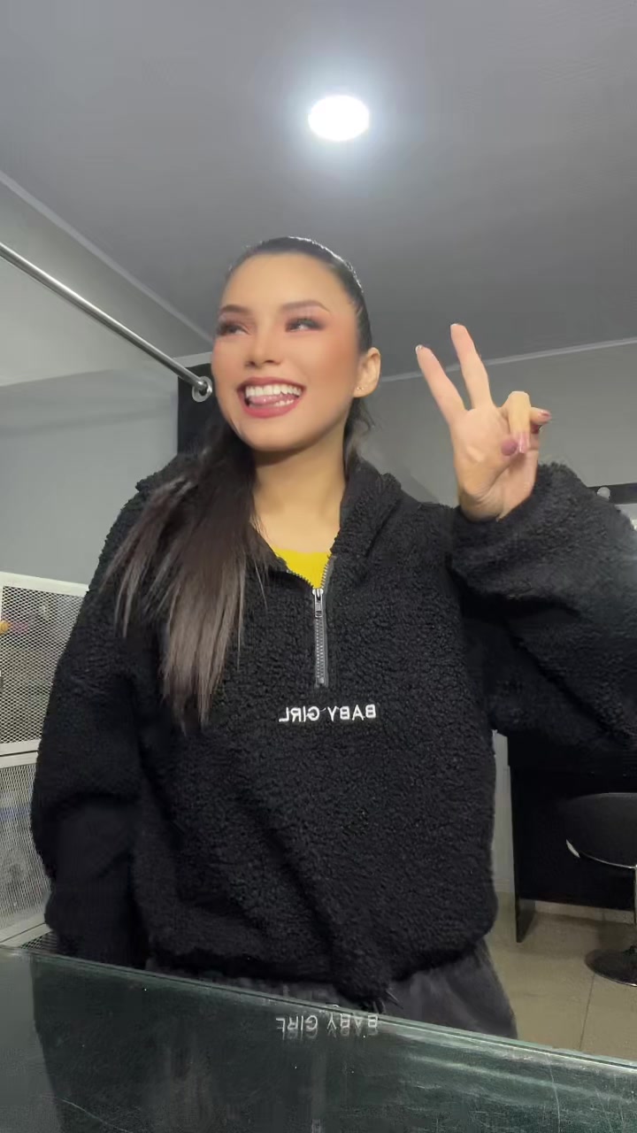 @Daniela Suarez A