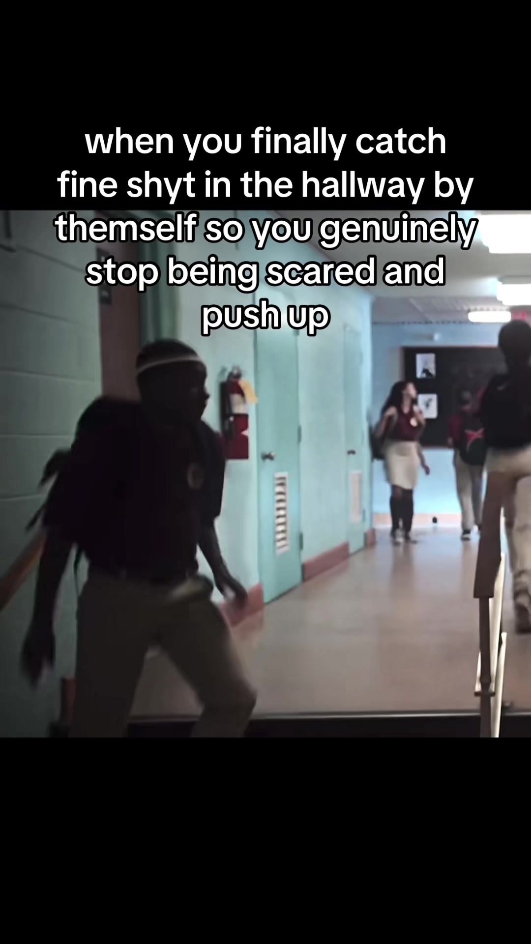 @[　]