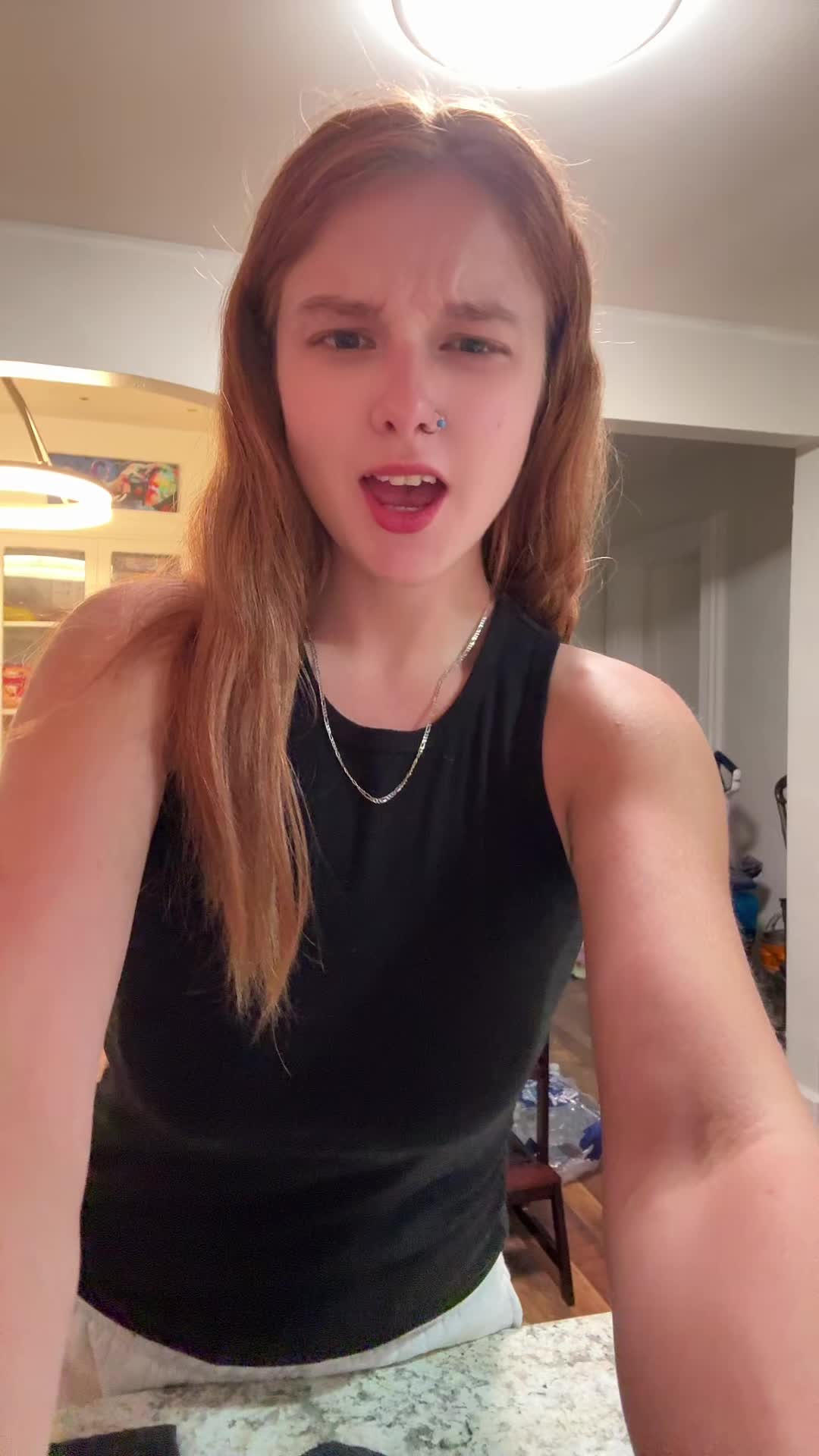 @Littlered0712