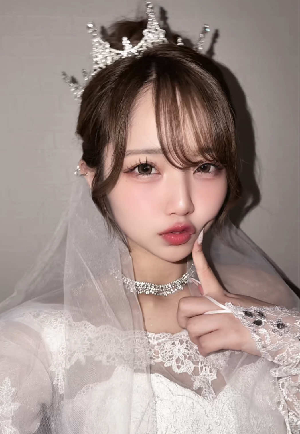 @えま