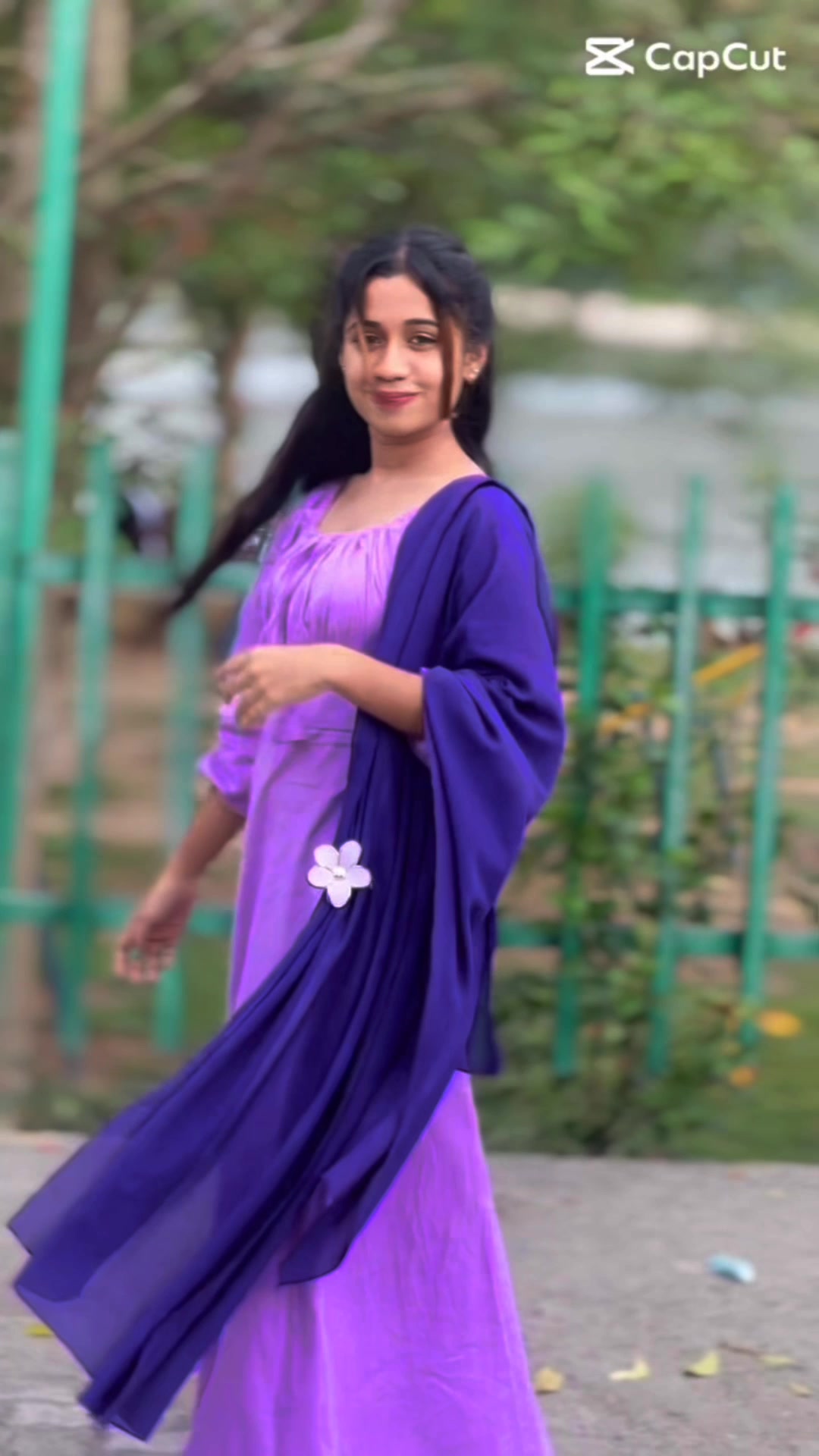 @F A Z E E N A ! 🧿