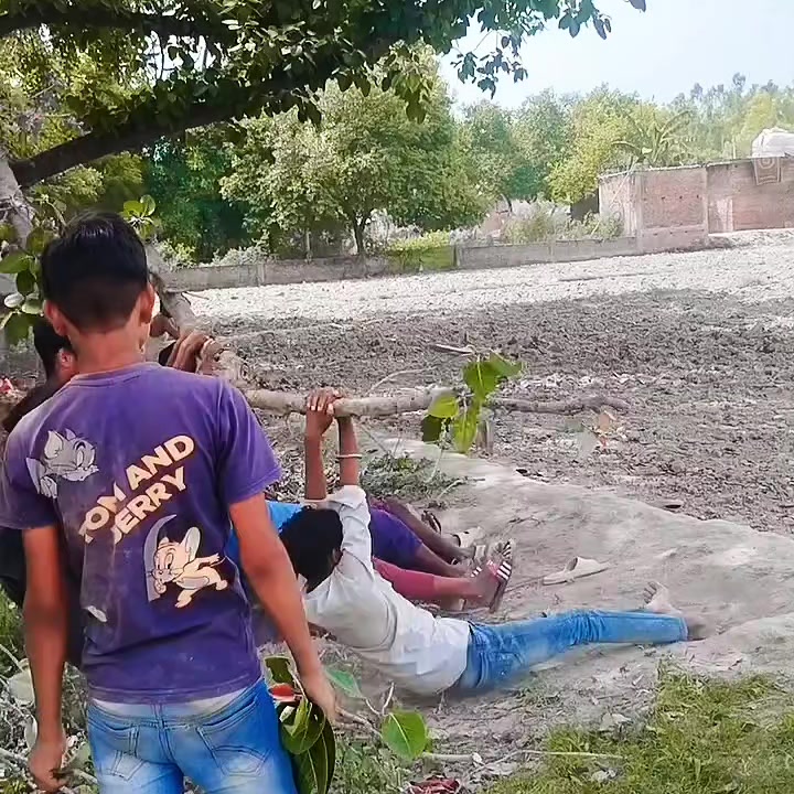 @Monzur Kader (محمد منظور قادر)