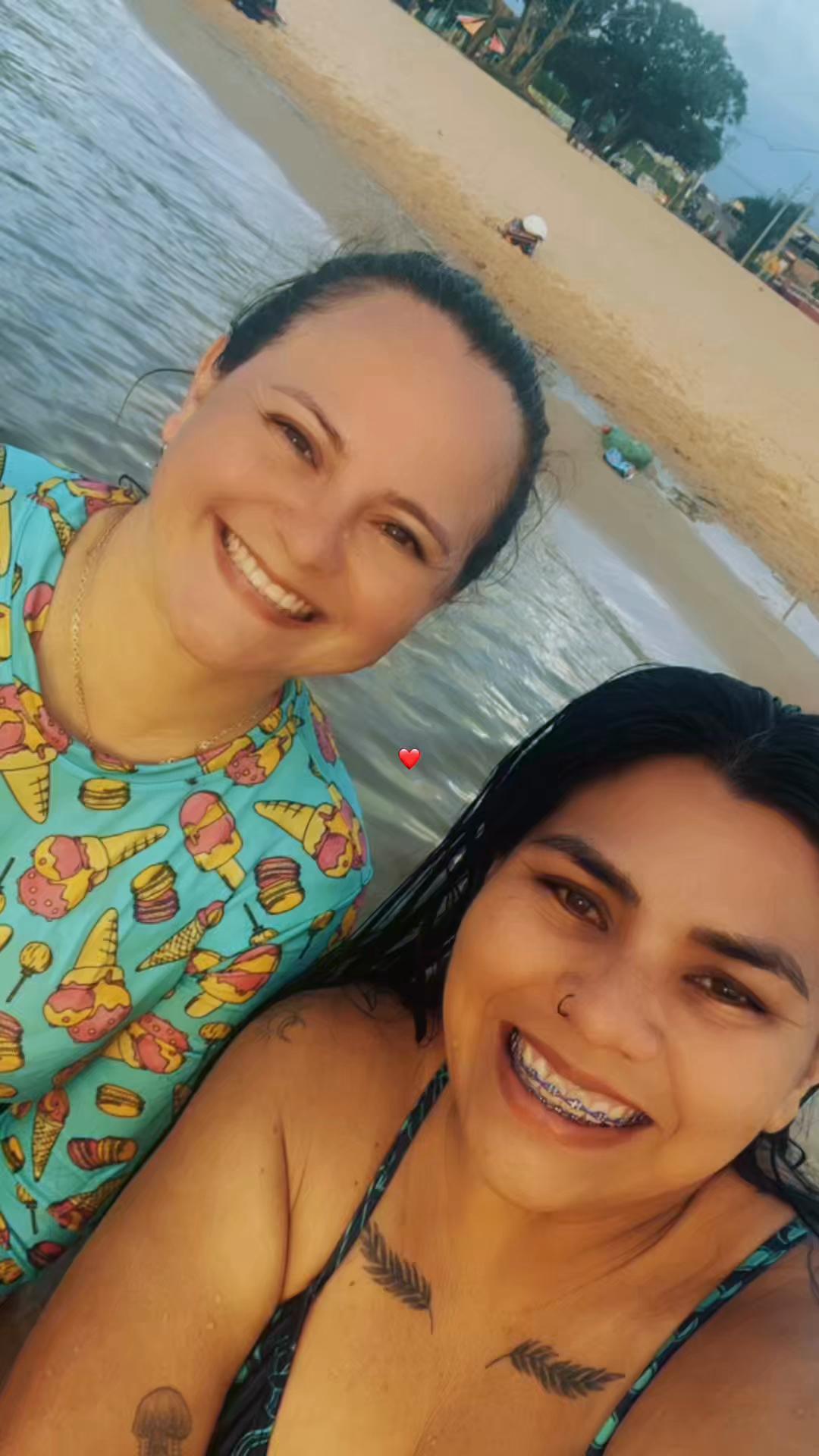 @RachelNogueira 🌻