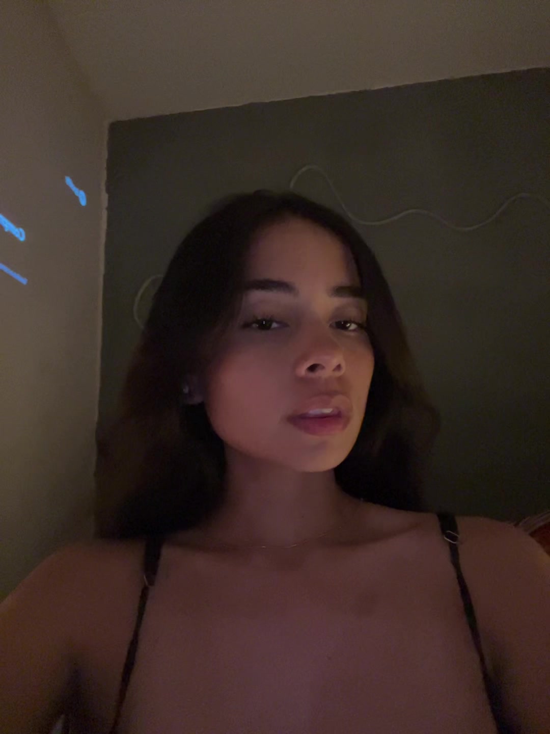 @Dey_