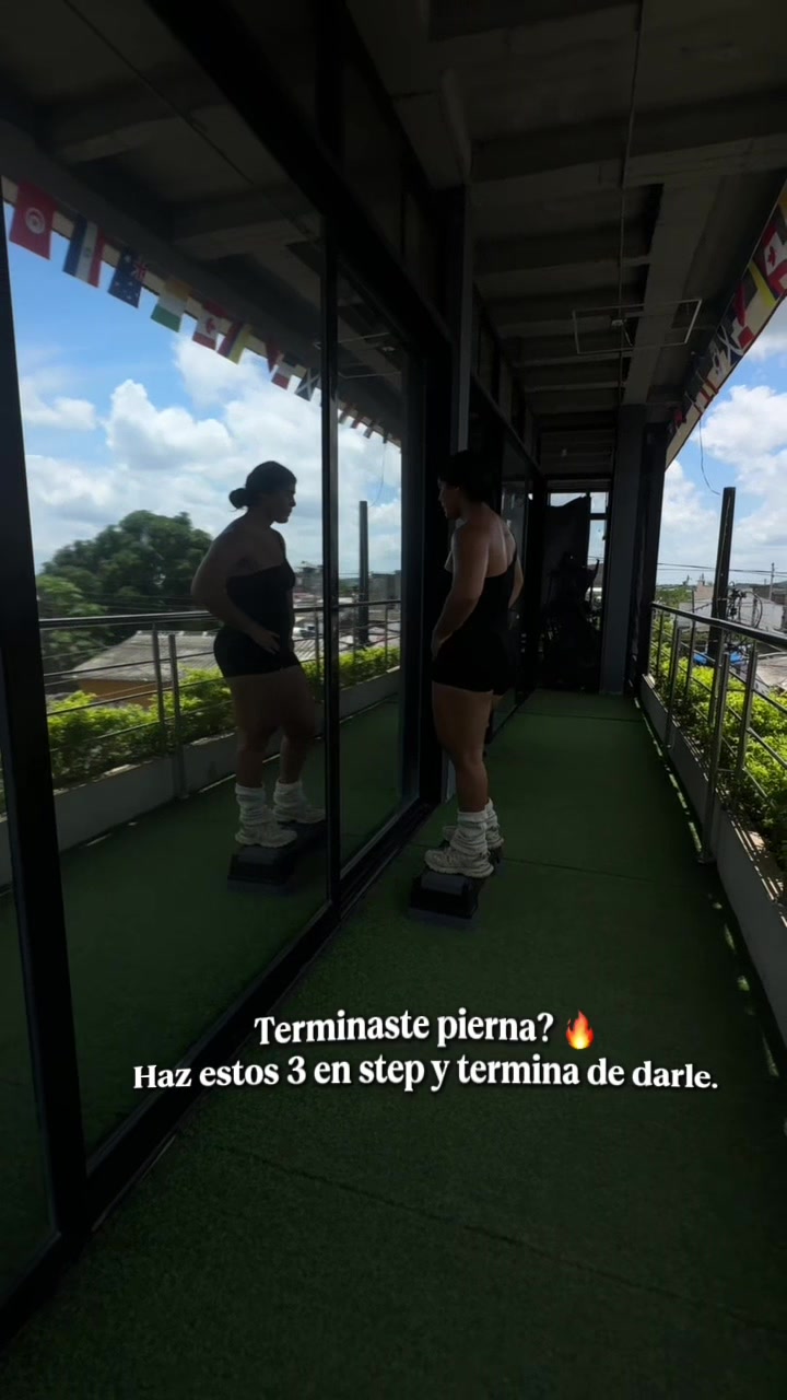 @Daniela✨