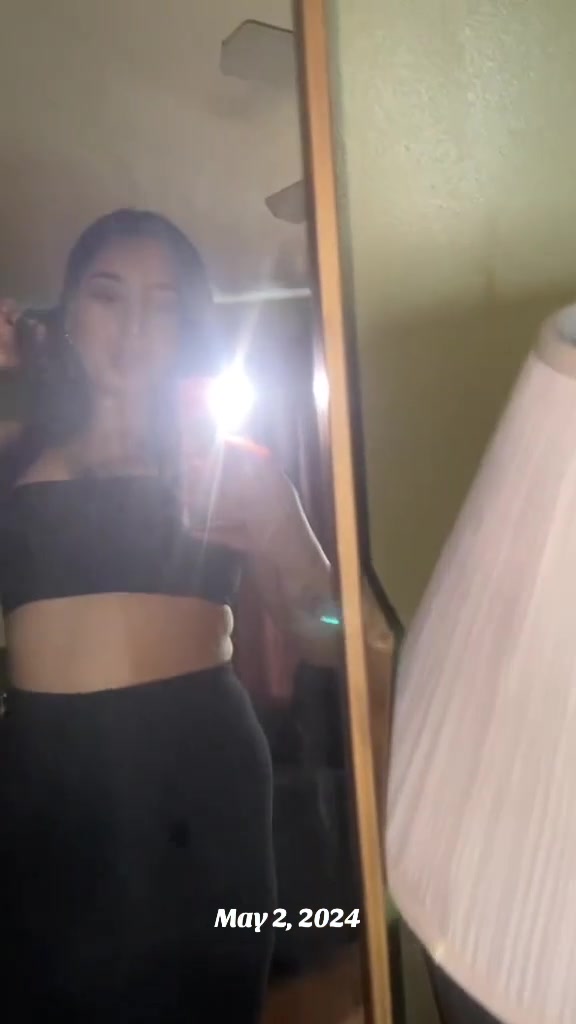 @Bella
