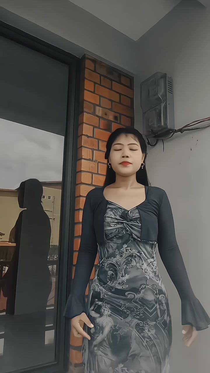 @Hnin Mooh Mooh Khing🖤