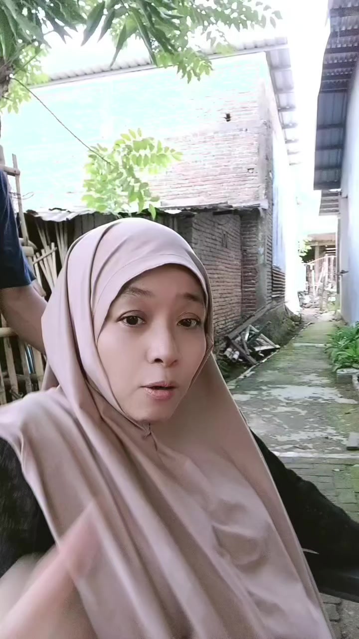 @Debi Baya