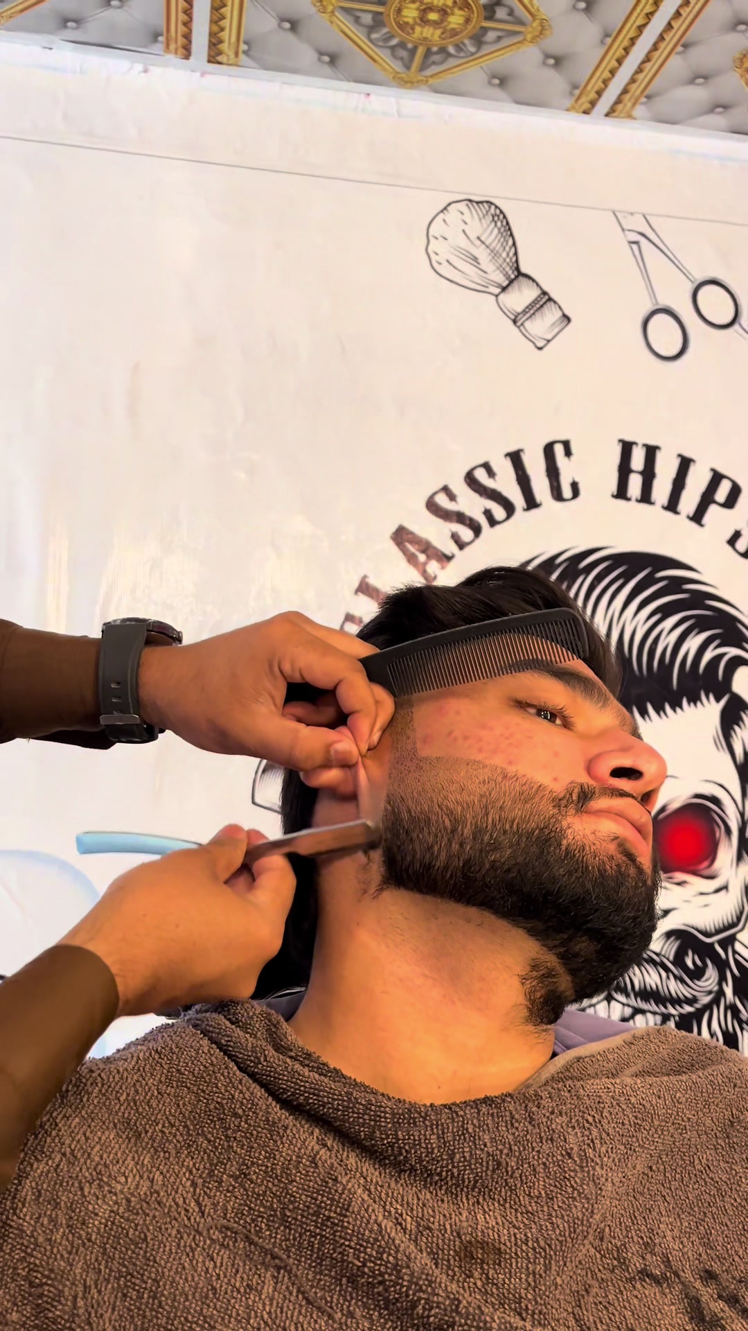 @💈THE ZEESHAN✂️ BARBER SHOP💈