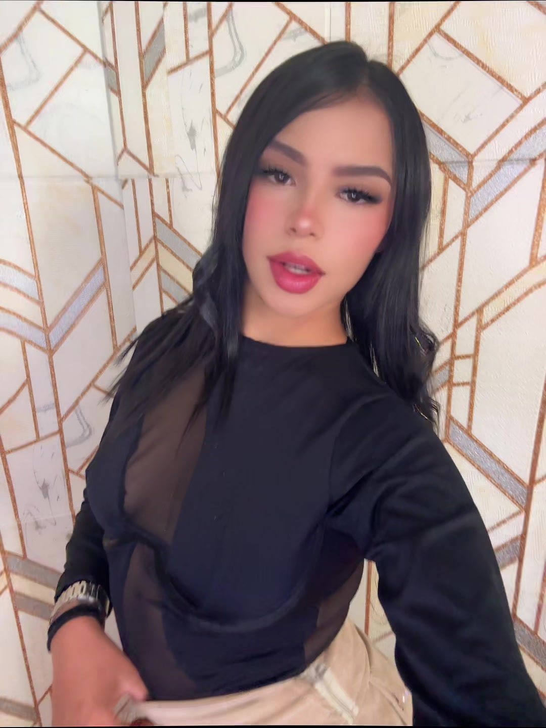 @litzy18.