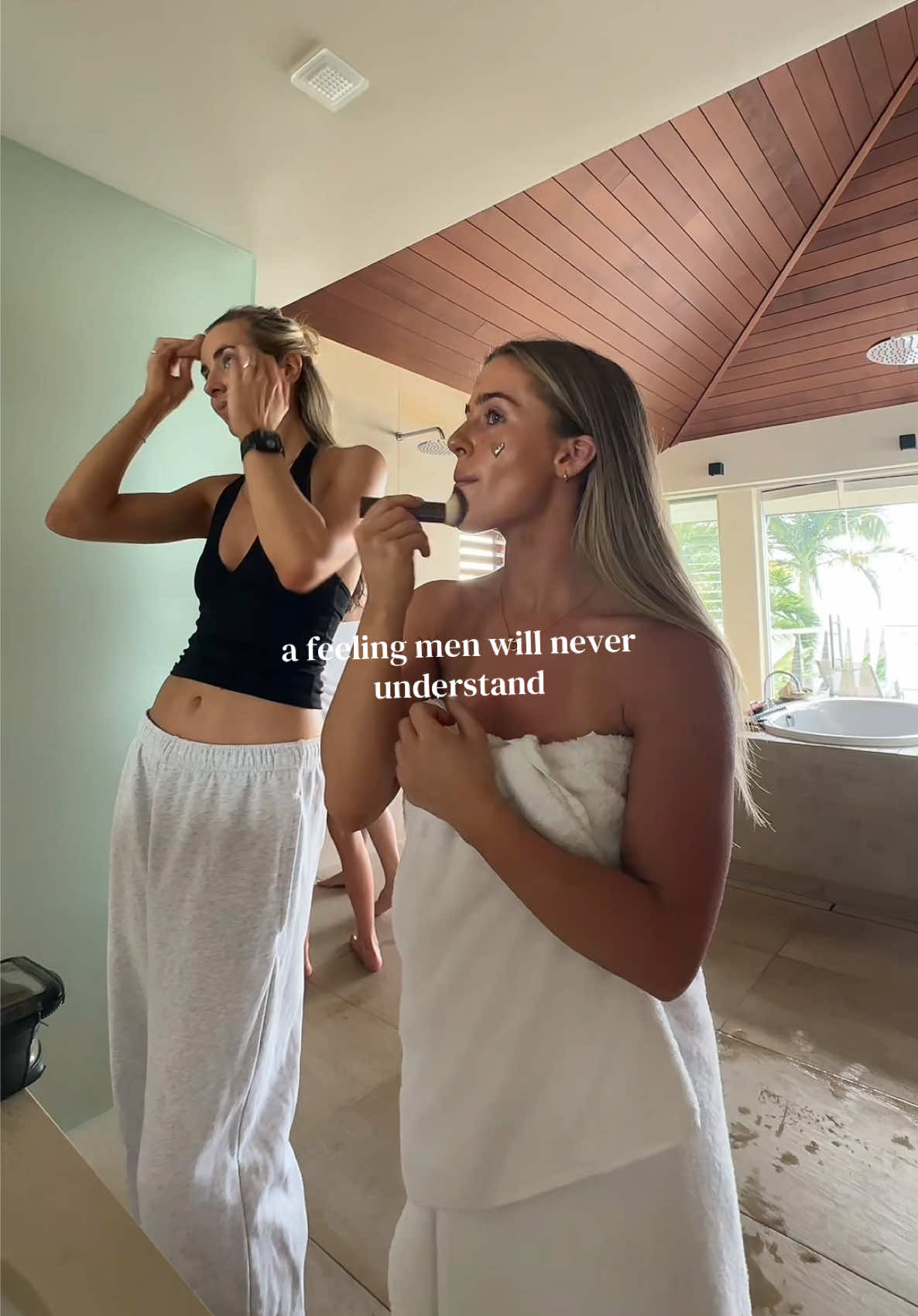 @CHLOE ROBERTS