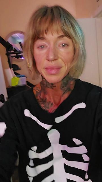 @Feral_Grit