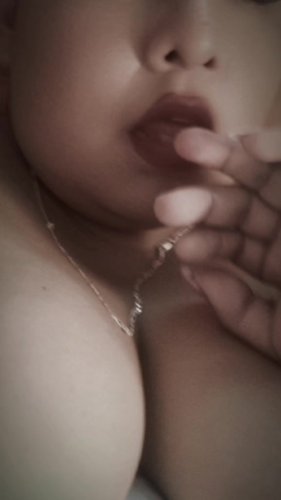 @anarebecachivaln