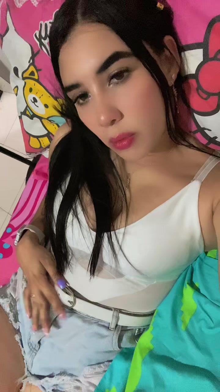 @Andrea Echeverry