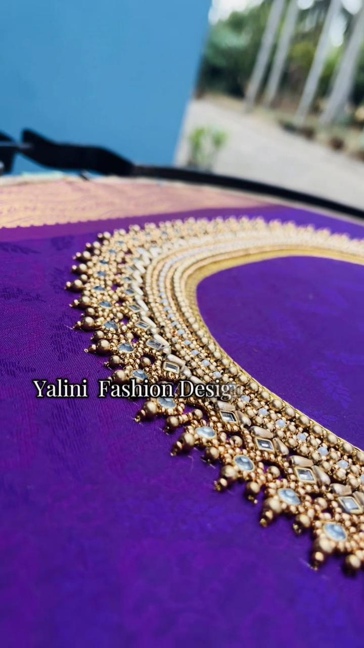 @yalini Aari Designer