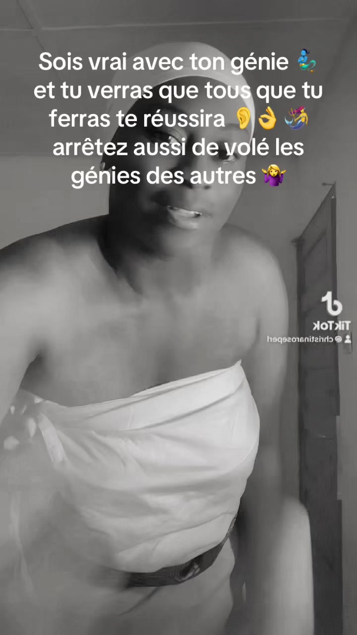 @christinaroseperl