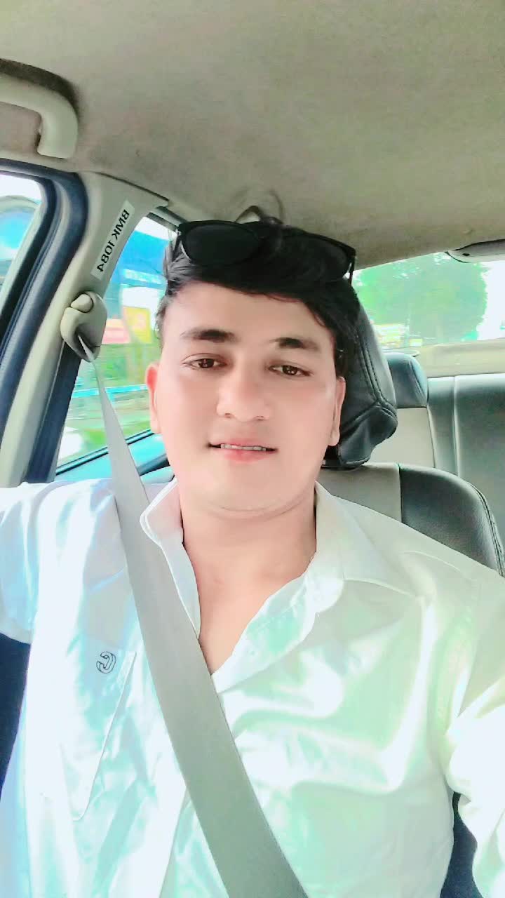 @Aniket singh😘
