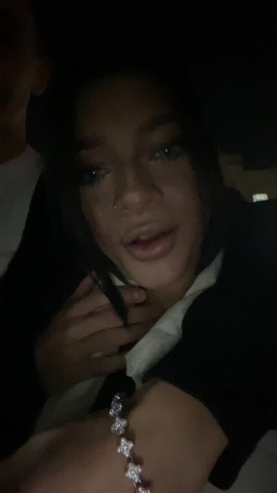 @melika