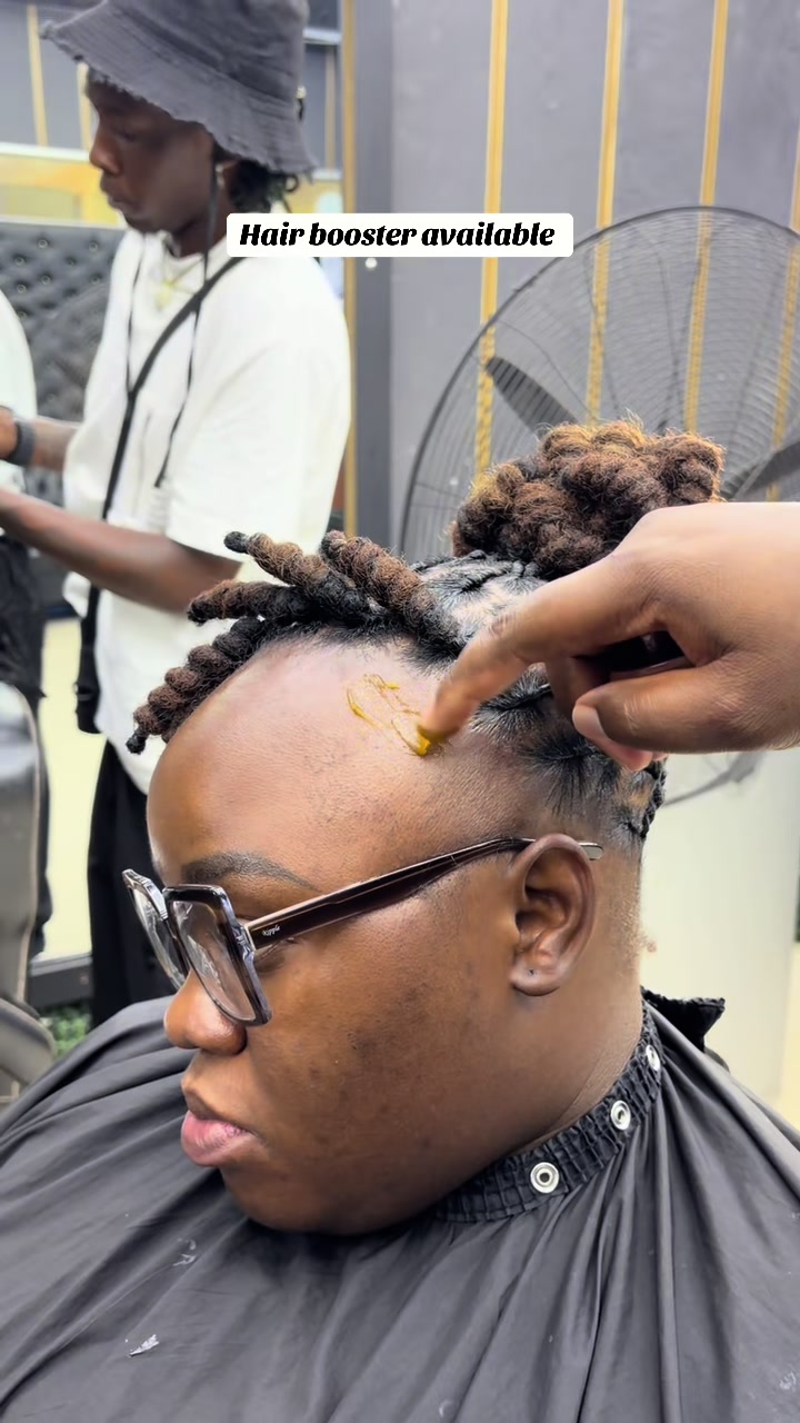 @Zim Twistlocs hair doctor👨⚕️