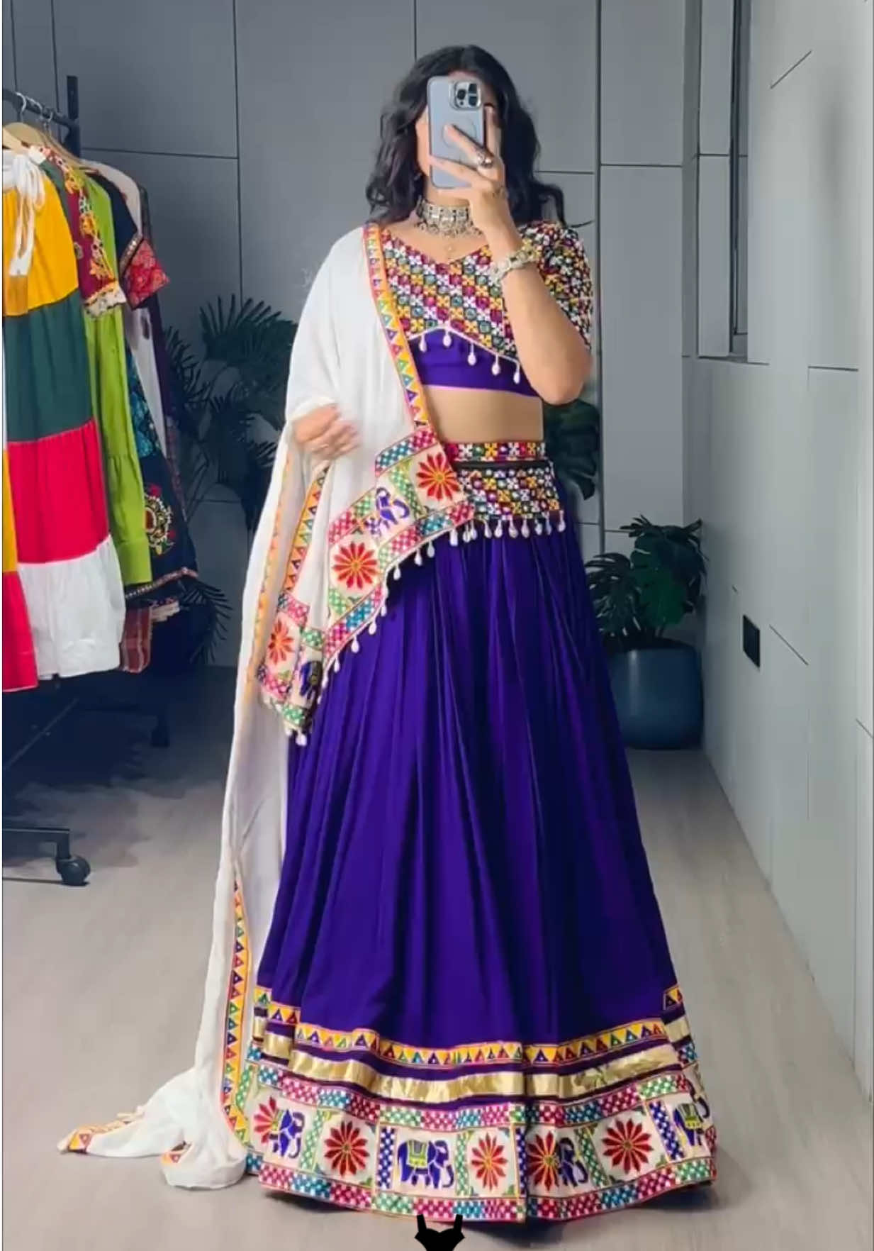 @Meer creations