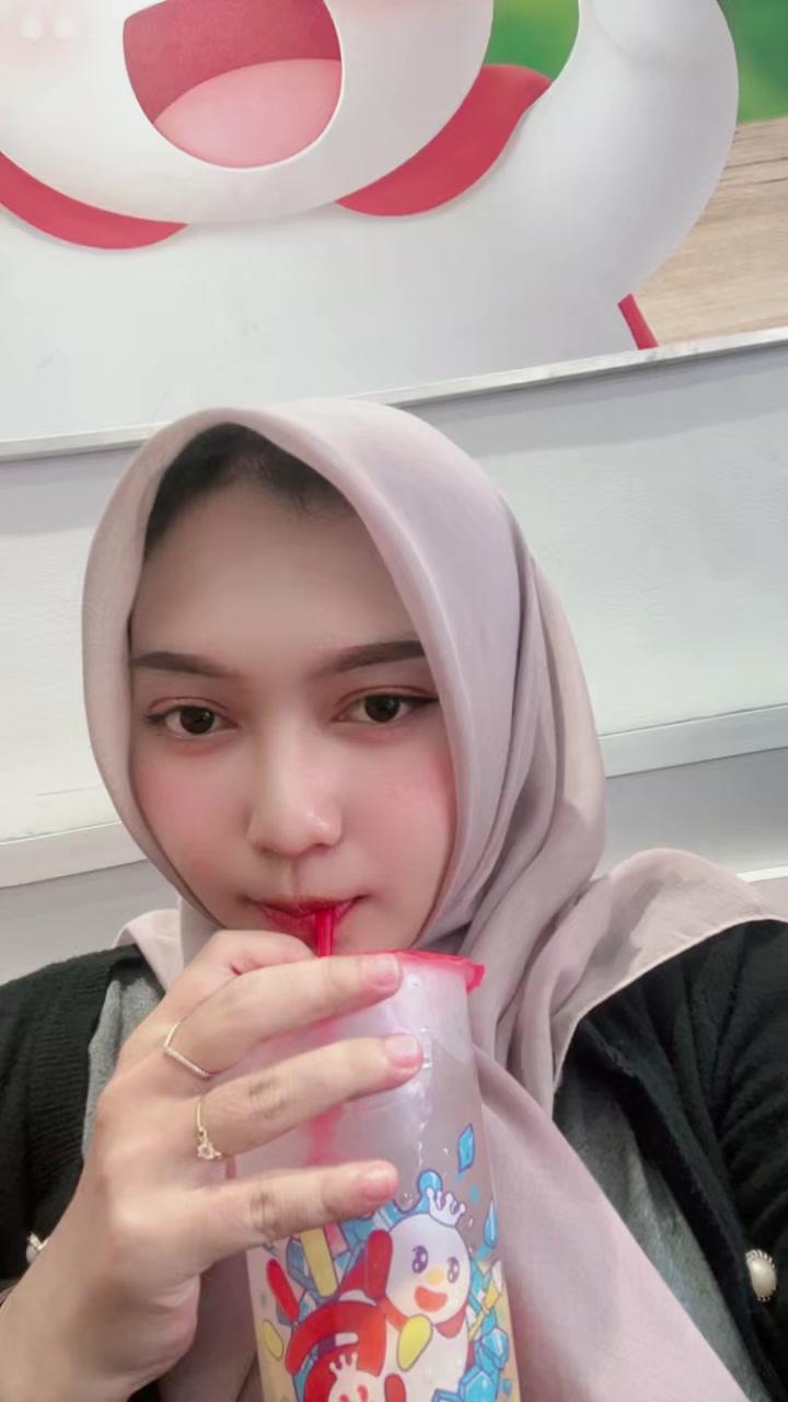@Indyrhmaa