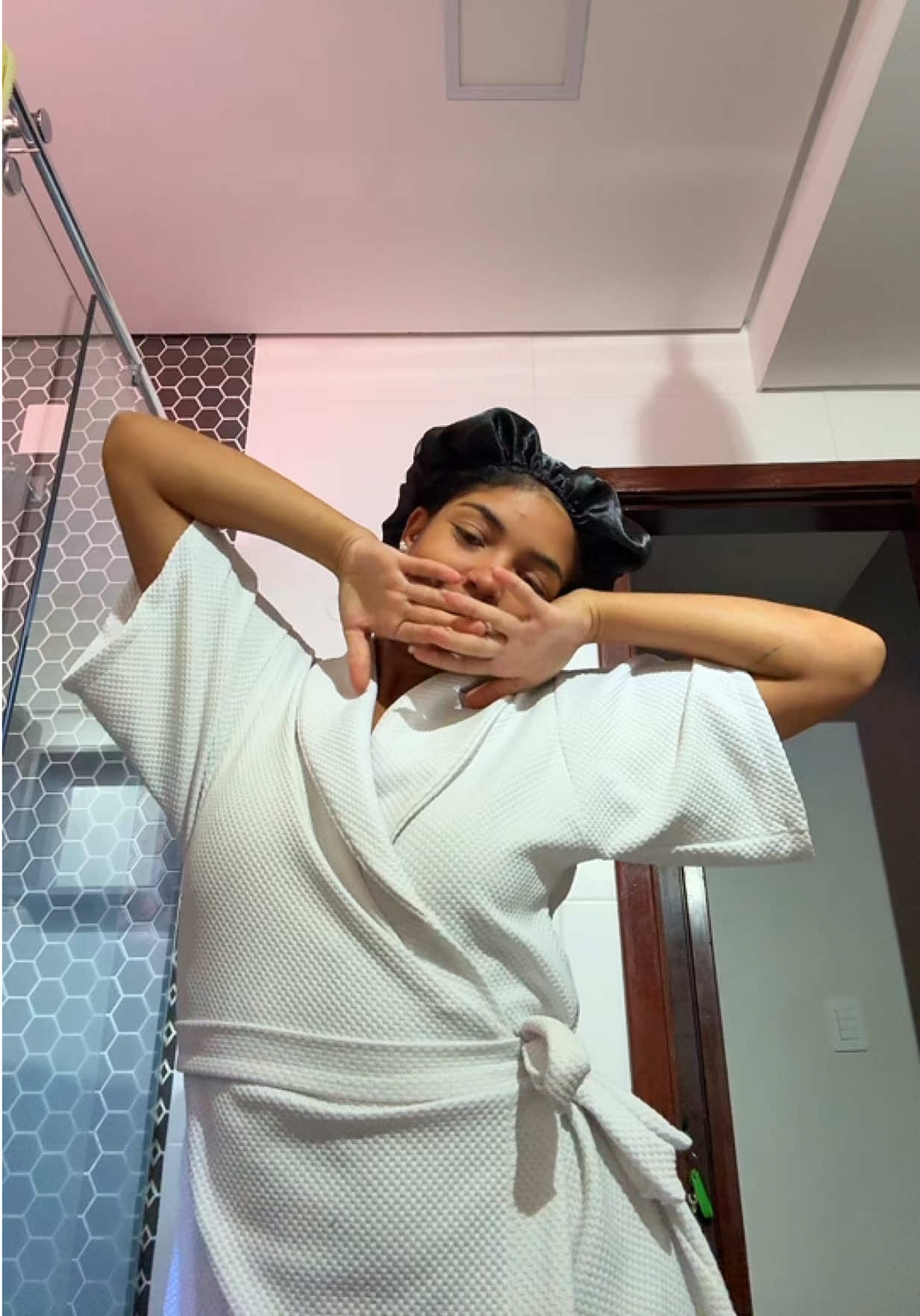 @evybaddiee