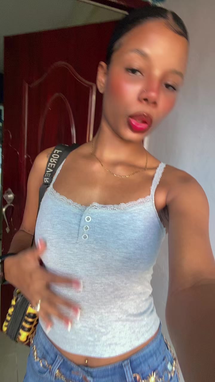 @Lauratv_2😍