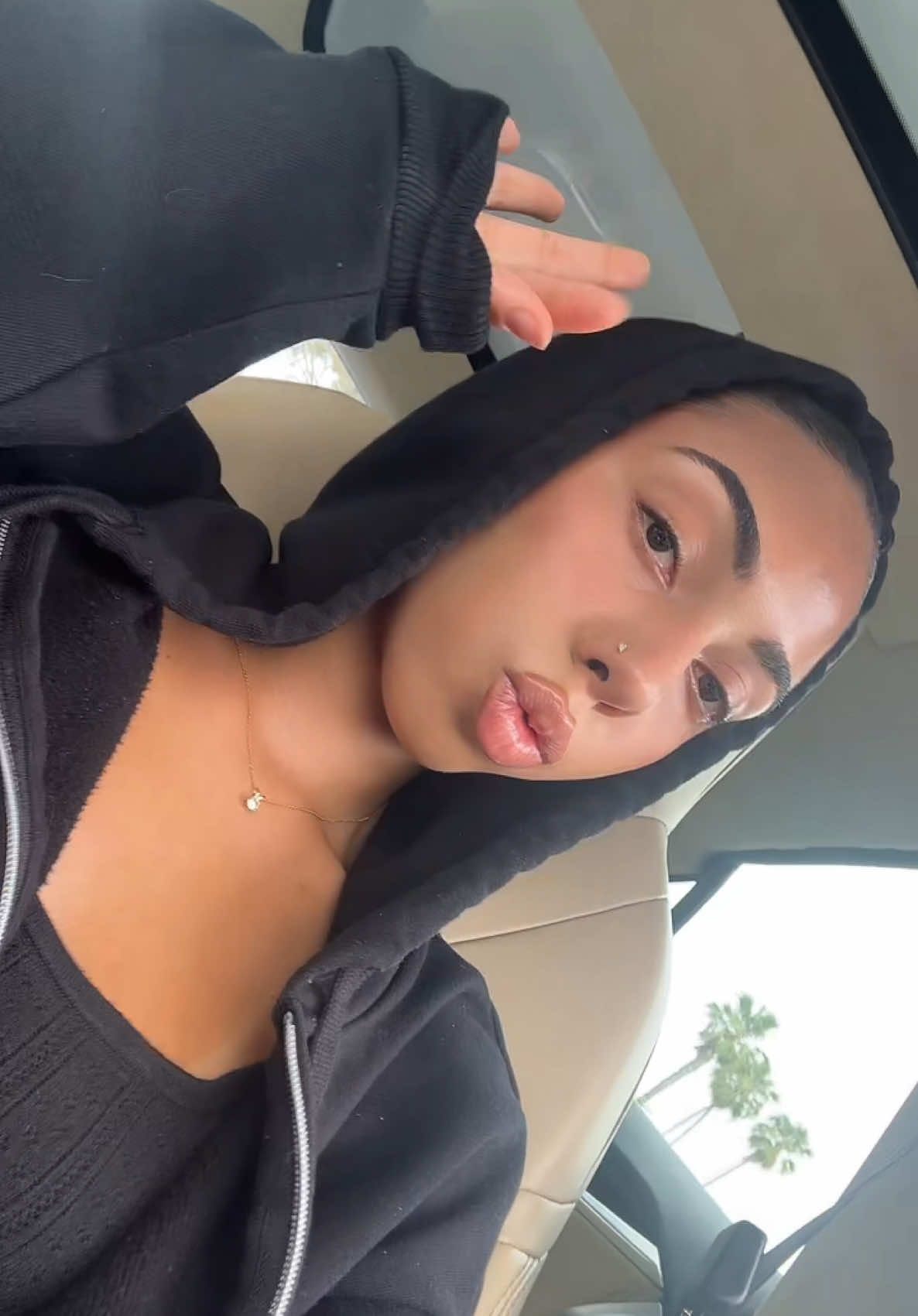 @ياسمين