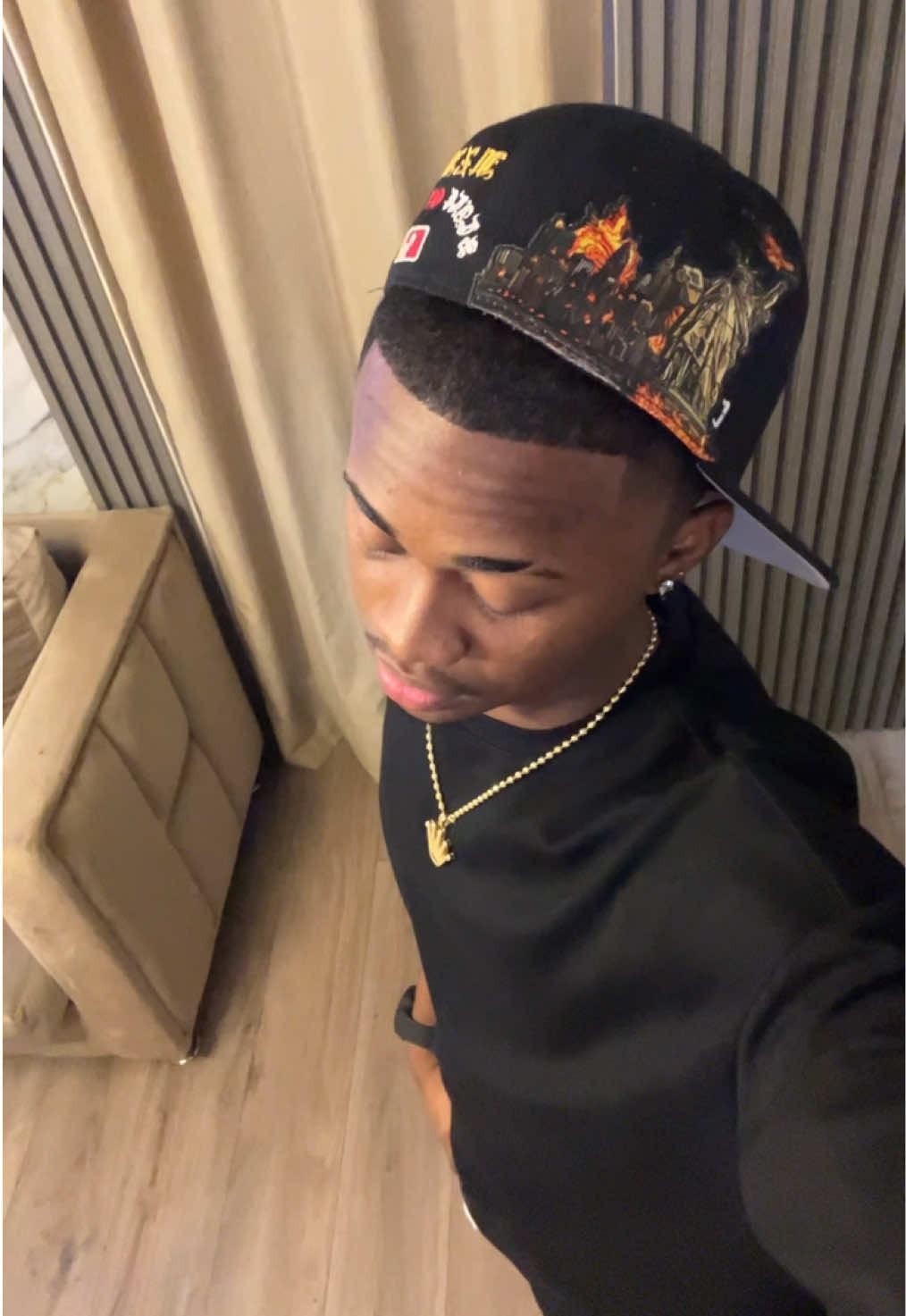 @EL YOUNGKING👑