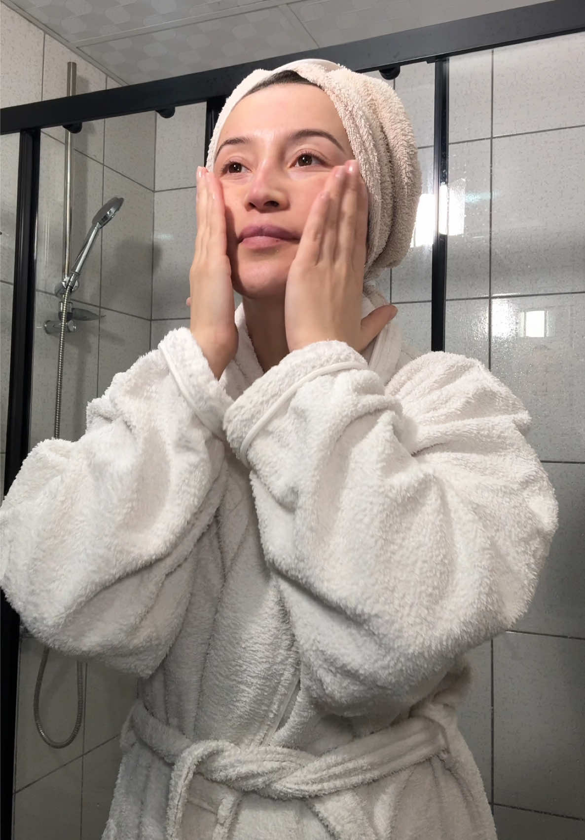 @&Ccedil;iğdem &Ouml;zl&uuml;